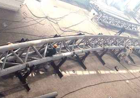 乌恰多功能体育馆案例